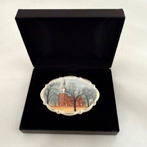 P. Buckley Moss Society Porcelain Brooch/Pin with Box - New Condition